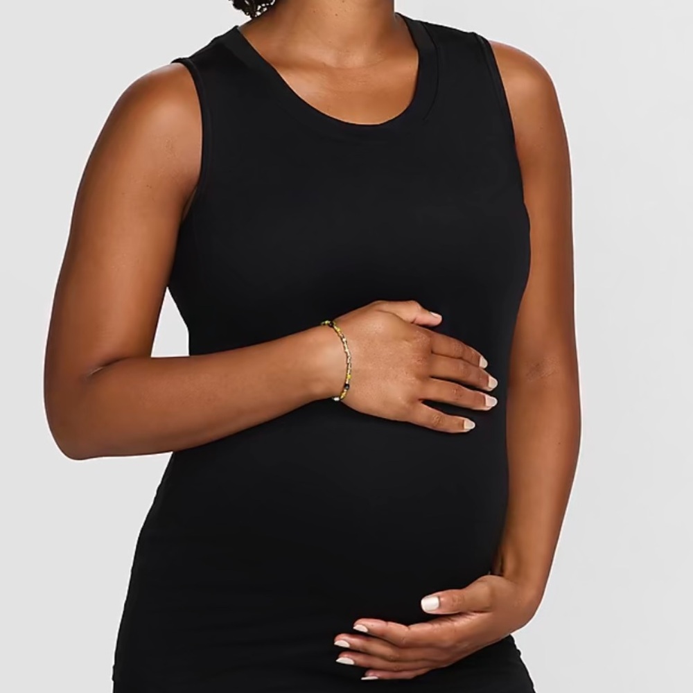 nike women’s maternity dri-fit tank tee